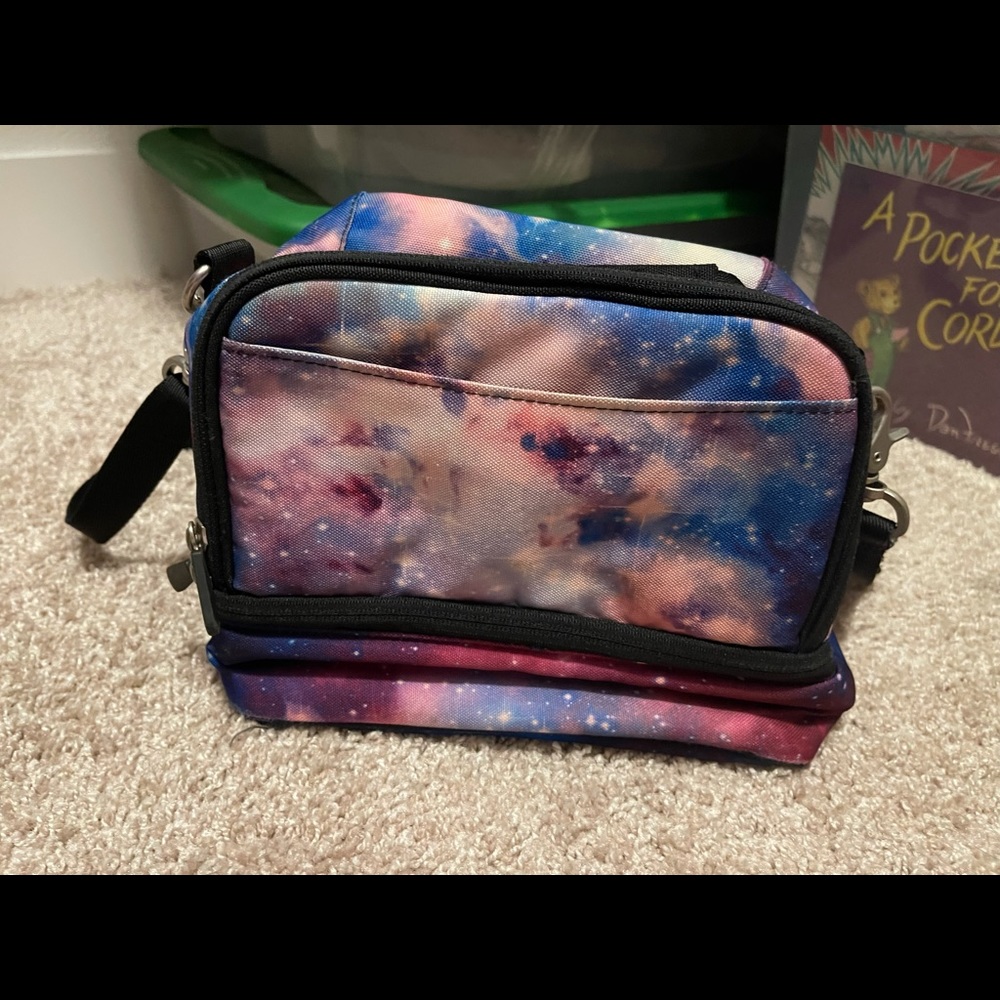 Pottery Barn Teen lunch kit